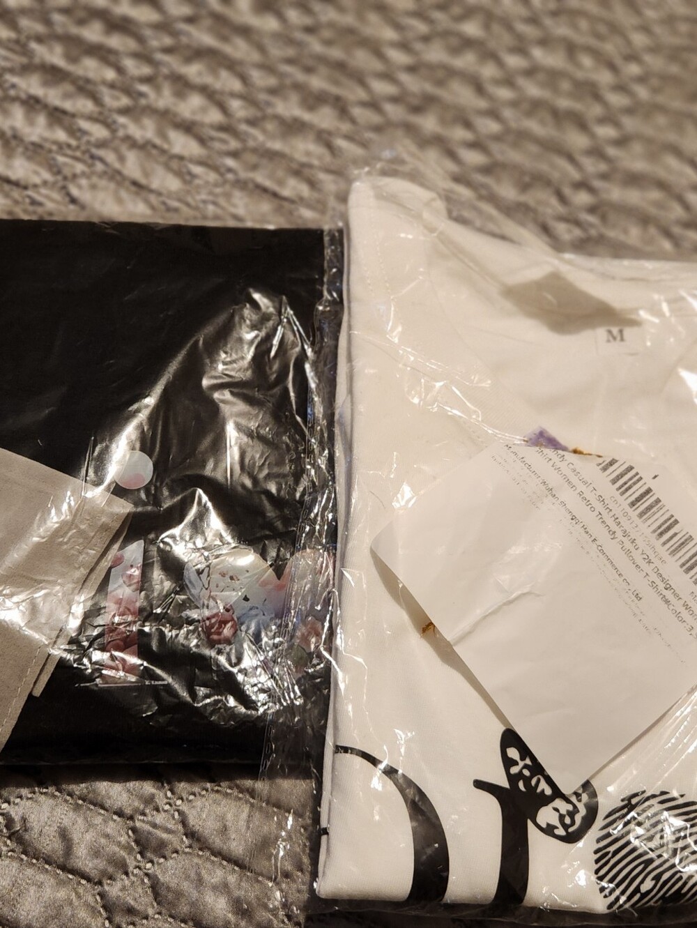 NEW 4 FOR $50 SIZE M 2 T'S KEYCHAIN SIZE 7 RING Unbranded